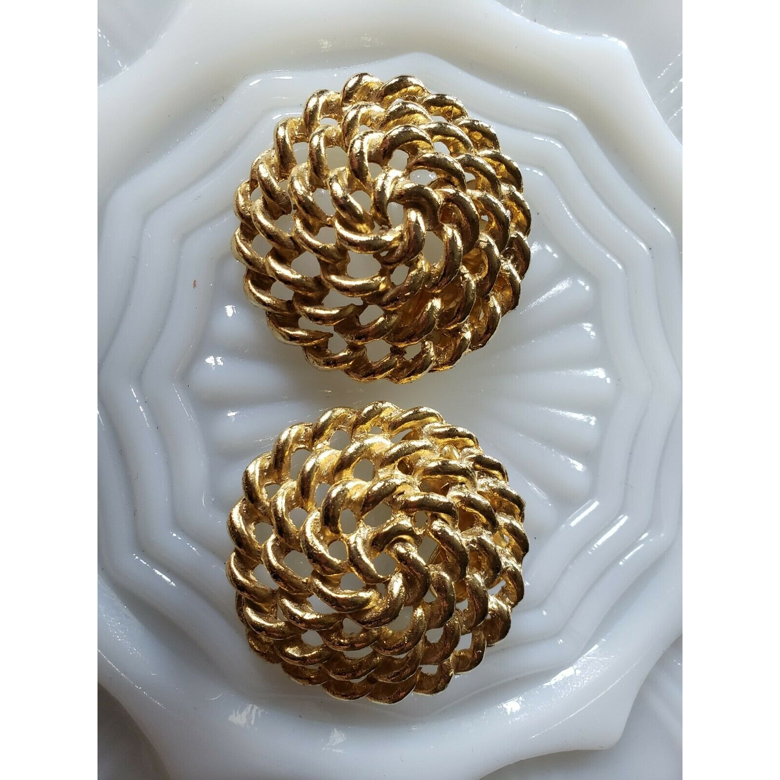Vintage Musi Shoe Clips Goldtone Costume Jewelry Pair Of 2